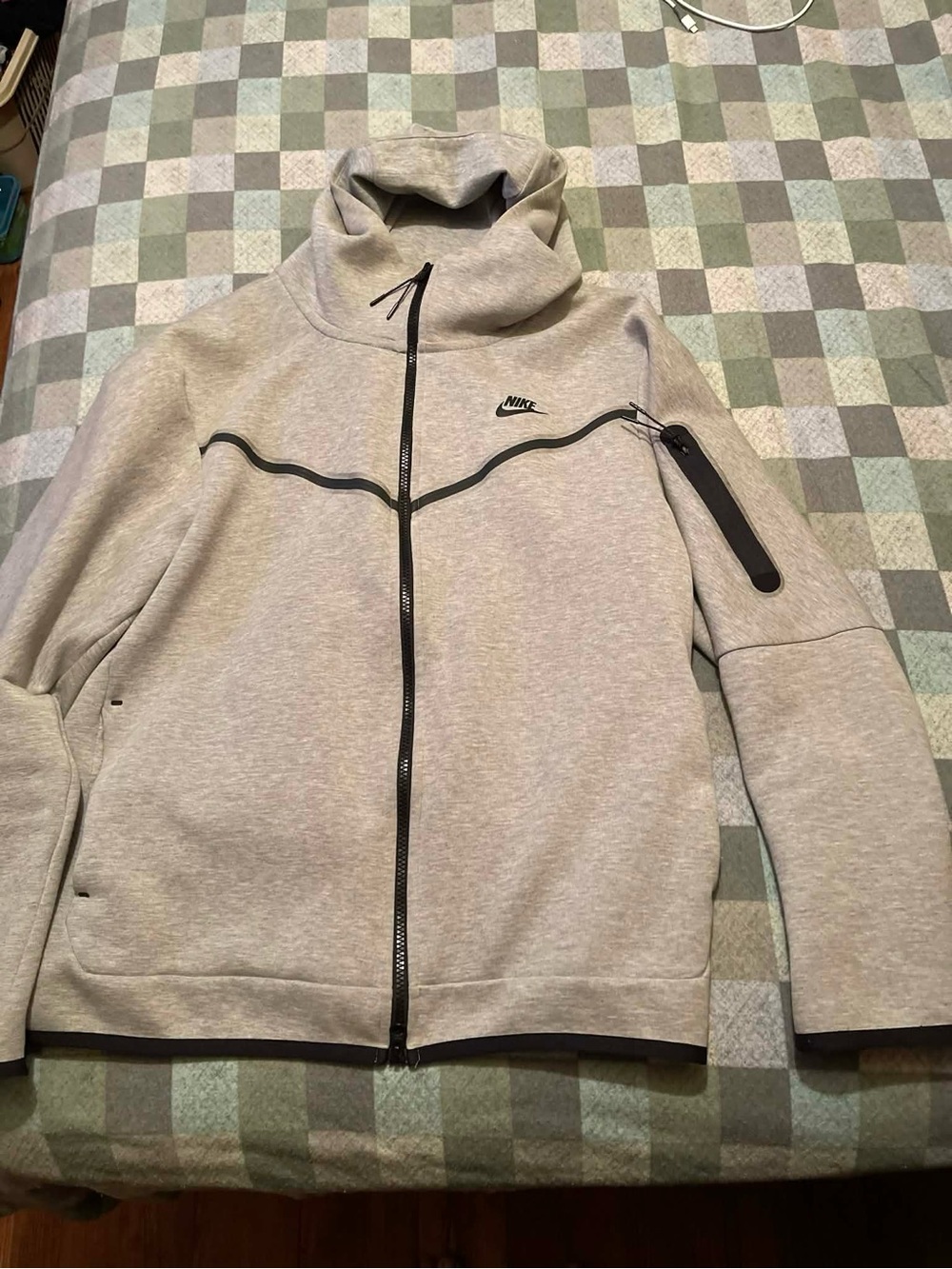 Nike Tech Fleece Grey Full-Zip Sweater